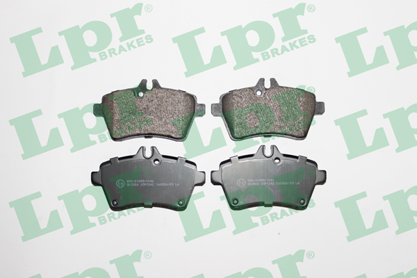 Jeu de 4 plaquettes de frein avant LPR 05P1242 - OtoParts.ma