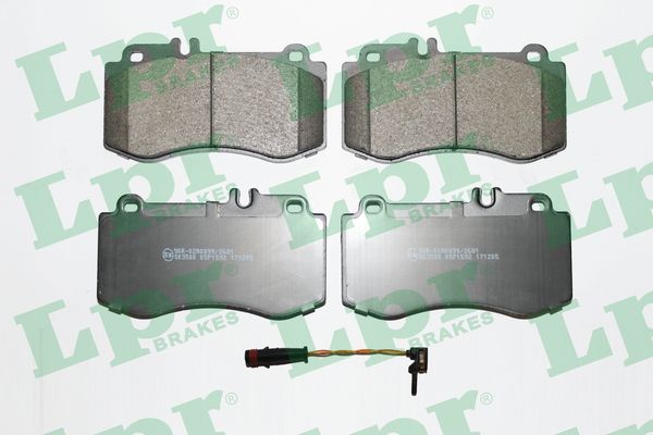 Jeu de 4 plaquettes de frein avant LPR 05P1592A