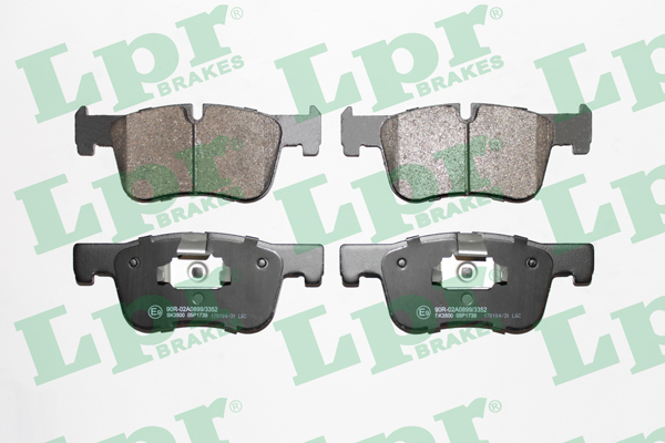 Jeu de 4 plaquettes de frein avant LPR 05P1739