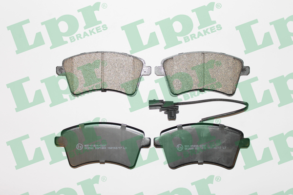 Jeu de 4 plaquettes de frein avant LPR 05P1800 - OtoParts.ma