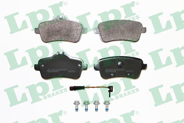 Jeu de 4 plaquettes de frein arrière LPR 05P1817A - OtoParts.ma