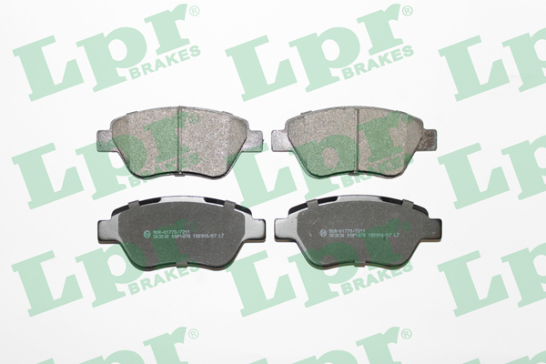 Jeu de 4 plaquettes de frein LPR 05P1878