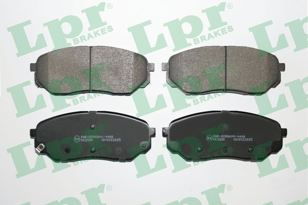 Jeu de 4 plaquettes de frein avant LPR 05P2035 - OtoParts.ma