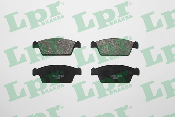 Jeu de 4 plaquettes de frein avant LPR 05P213 - OtoParts.ma