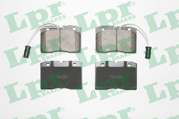 Jeu de 4 plaquettes de frein avant LPR 05P281 - OtoParts.ma