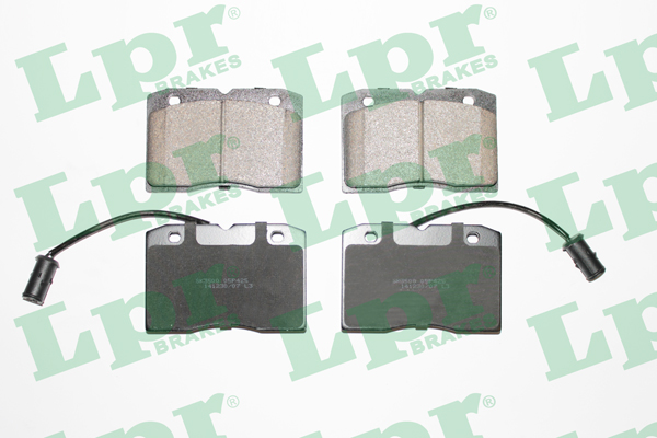 Jeu de 4 plaquettes de frein avant LPR 05P425 - OtoParts.ma