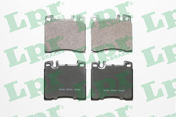 Jeu de 4 plaquettes de frein arrière LPR 05P447 - OtoParts.ma