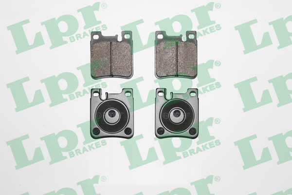 Jeu de 4 plaquettes de frein arrière LPR 05P477 - OtoParts.ma