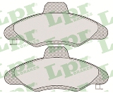 Jeu de 4 plaquettes de frein avant LPR 05P717 - OtoParts.ma