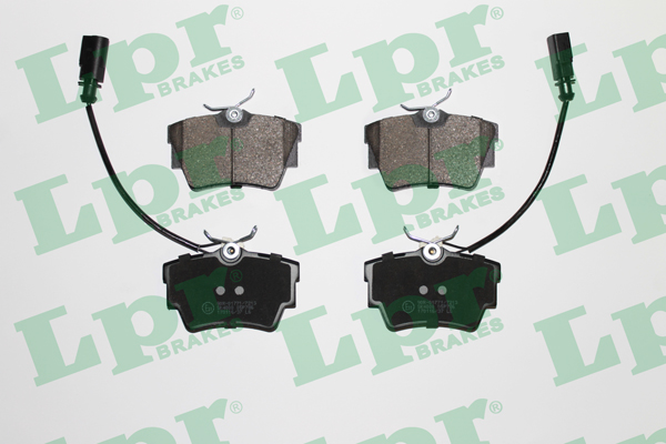 Jeu de 4 plaquettes de frein arrière LPR 05P786 - OtoParts.ma