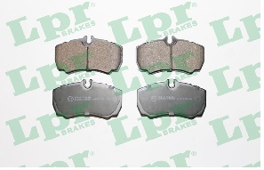 Jeu de 4 plaquettes de frein arrière LPR 05P830 - OtoParts.ma