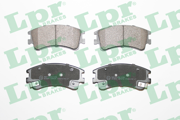 Jeu de 4 plaquettes de frein avant LPR 05P878 - OtoParts.ma